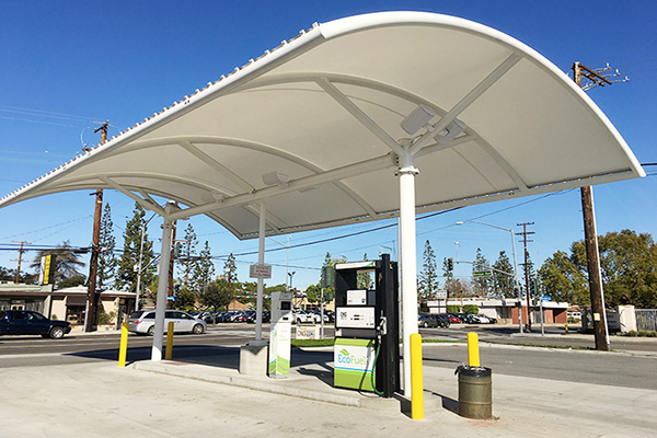 天津張拉膜公司講解充電樁膜結(jié)構(gòu)車(chē)棚安全需要注意的事項(xiàng)？